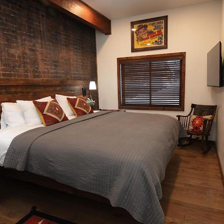 The Frenchman Suites Silverton Экстерьер фото