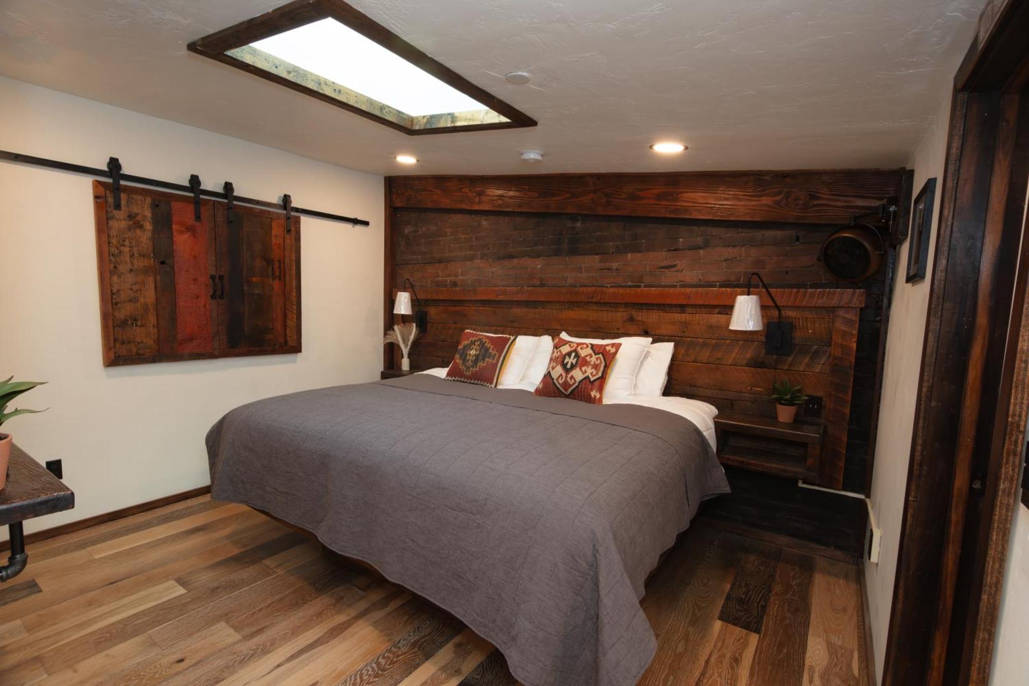 The Frenchman Suites Silverton Экстерьер фото