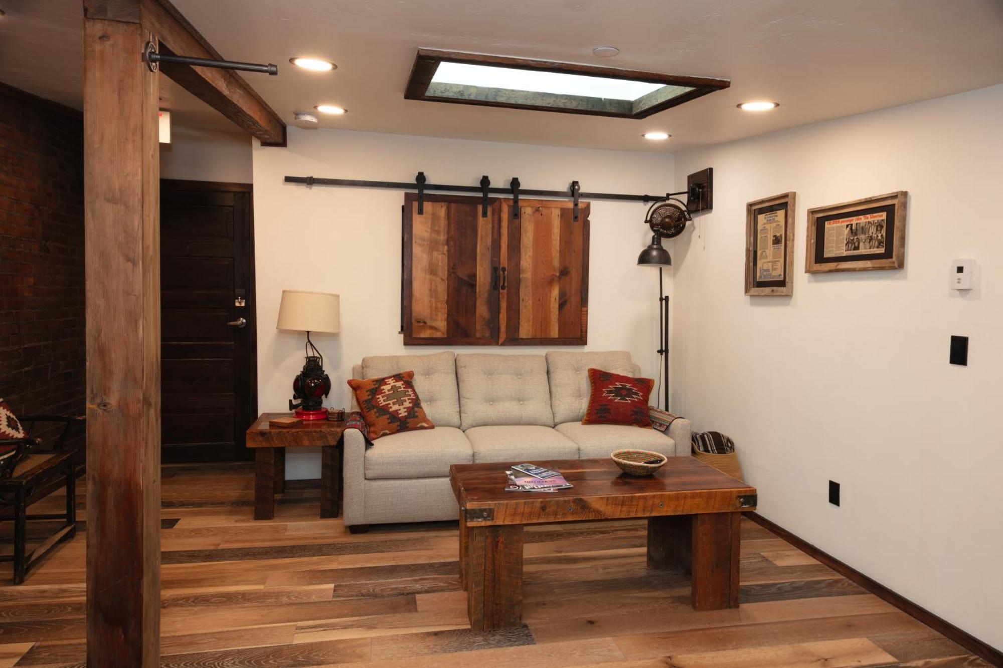 The Frenchman Suites Silverton Экстерьер фото