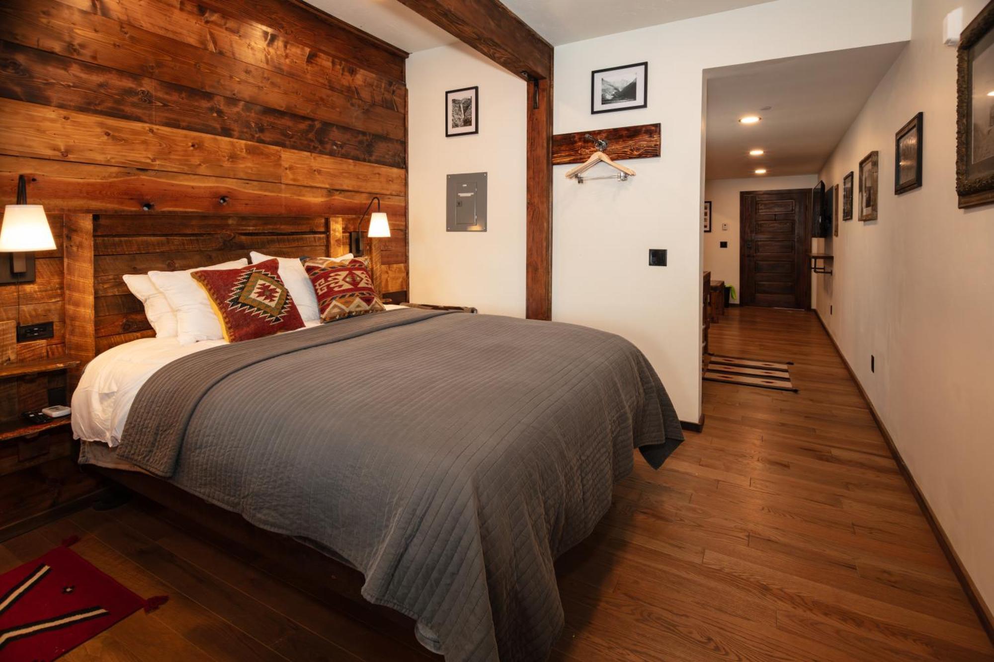 The Frenchman Suites Silverton Экстерьер фото
