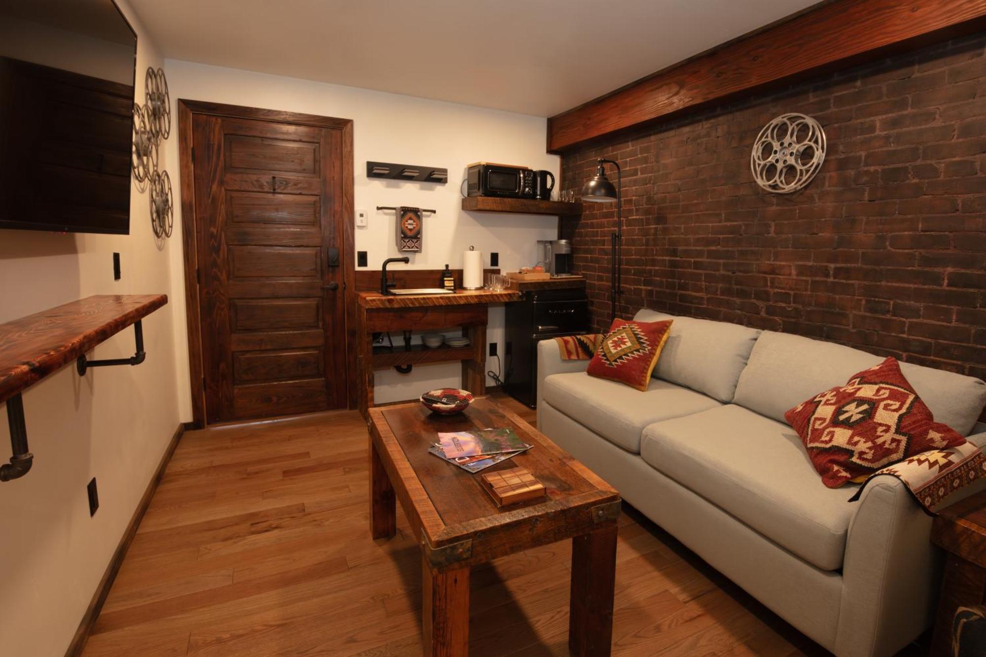 The Frenchman Suites Silverton Экстерьер фото